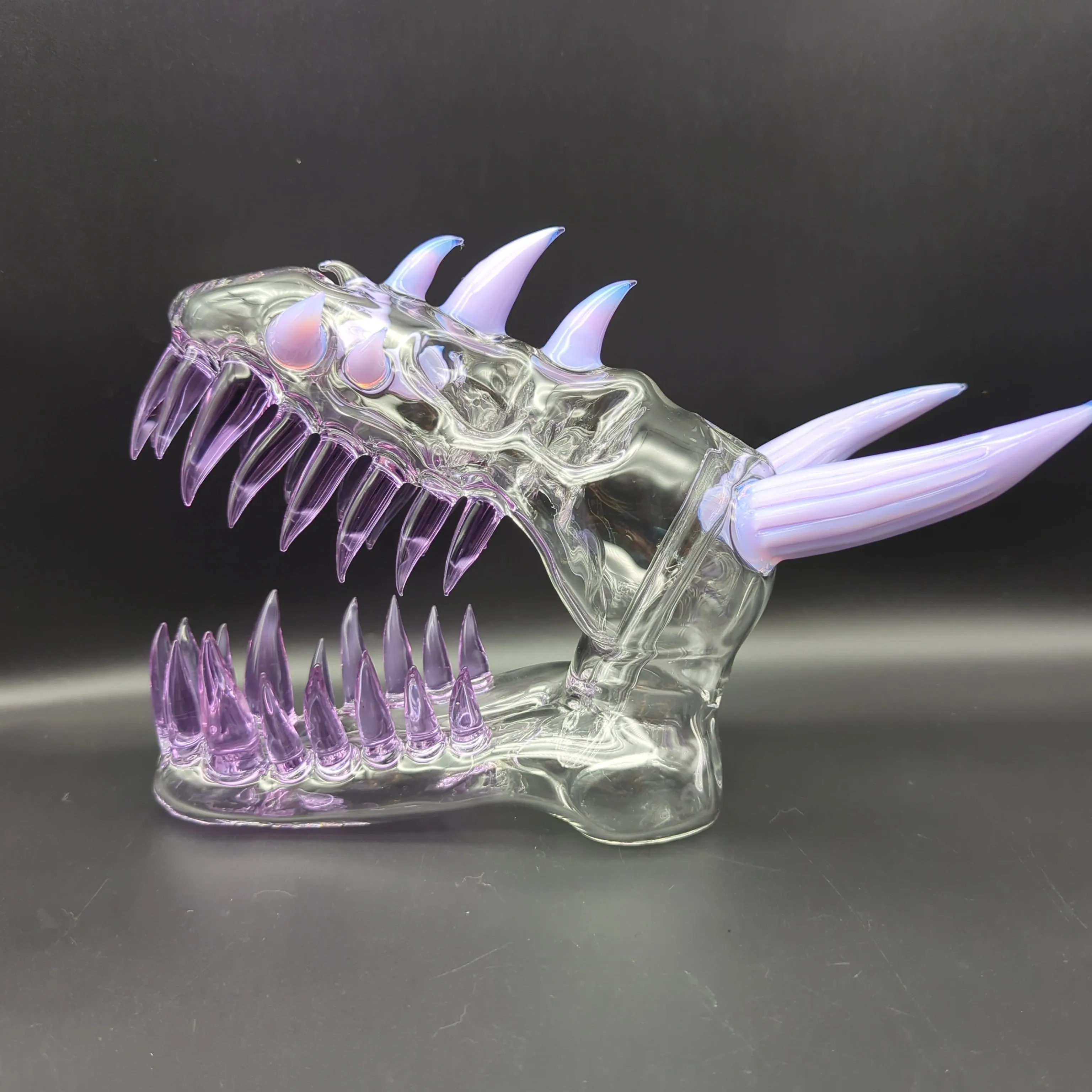 10 Dragon Skull Sculpture Rig - by EKA Glass
