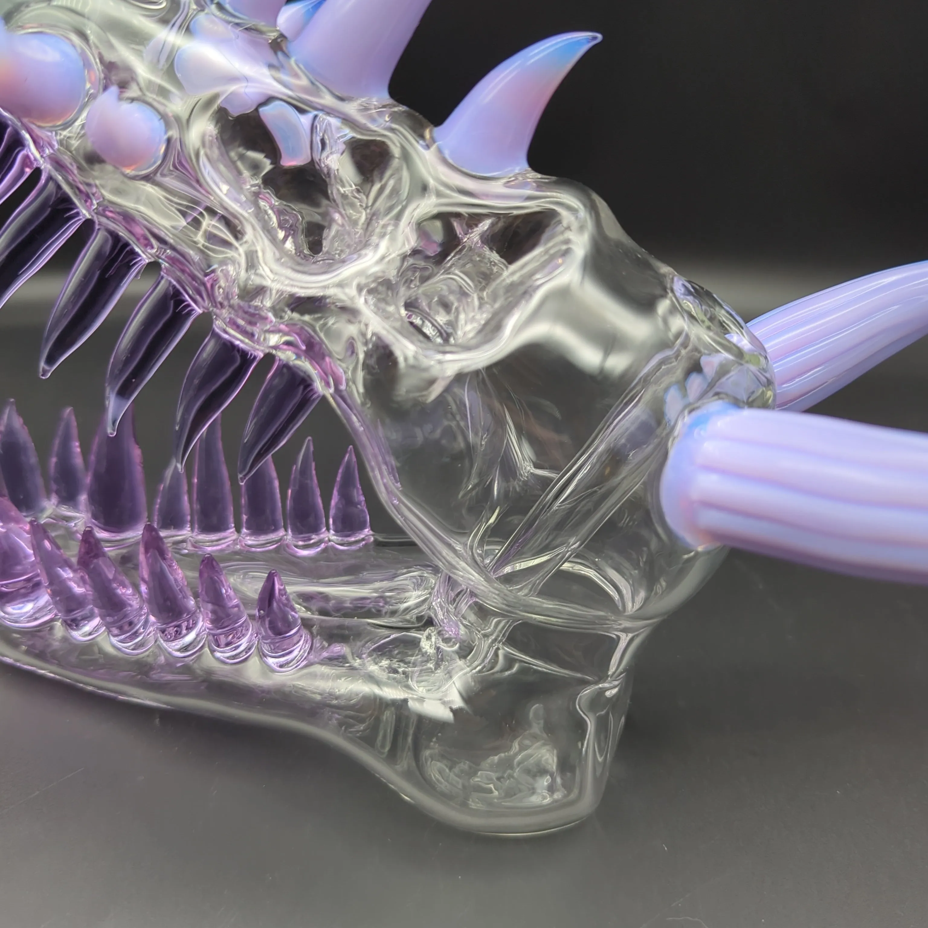 10 Dragon Skull Sculpture Rig - by EKA Glass