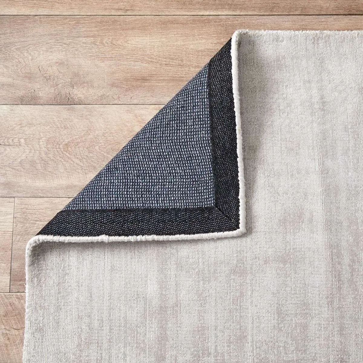Monica Floor Rug - Extra Large - Silver