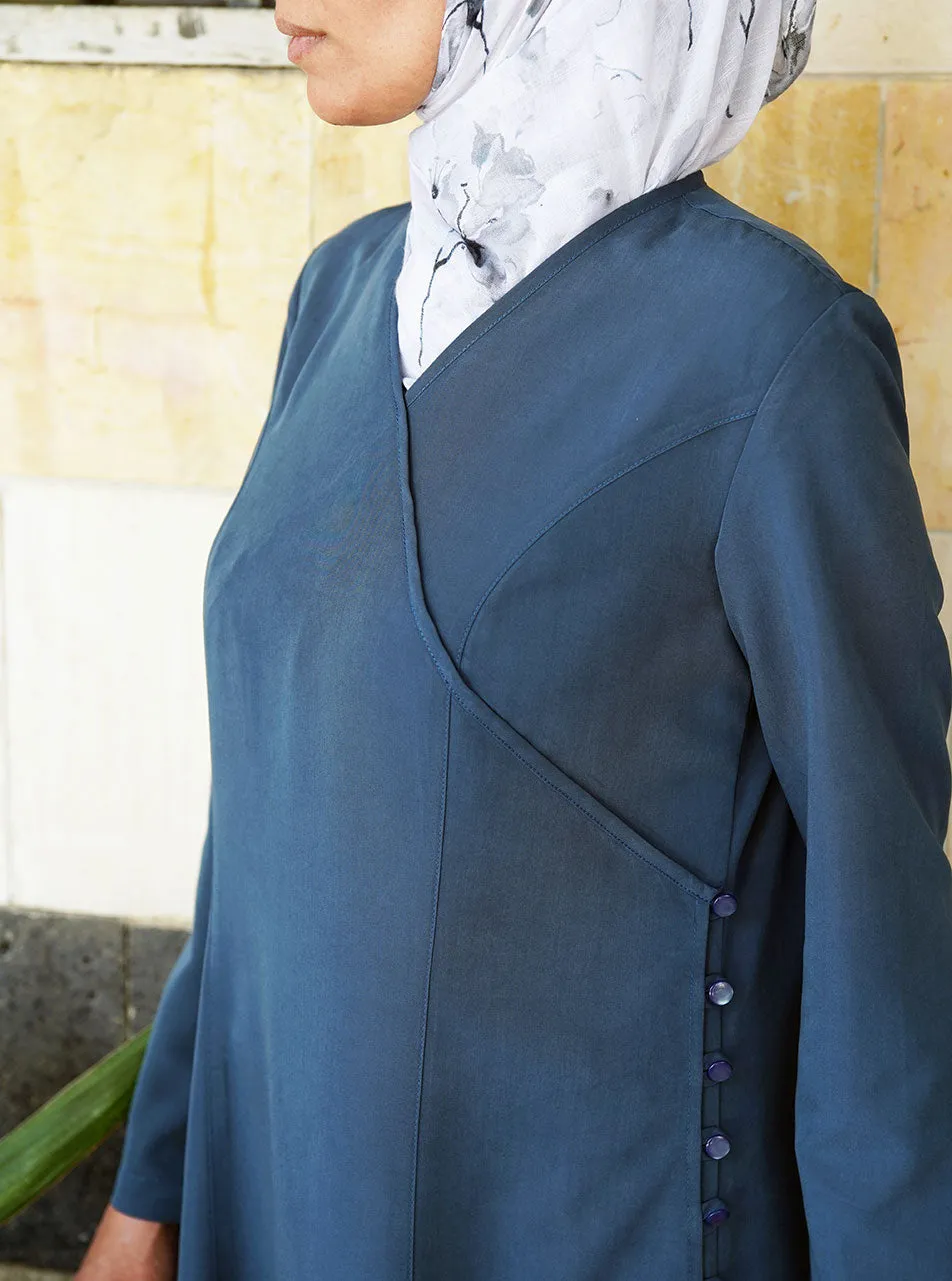 Nuwwarah Abaya